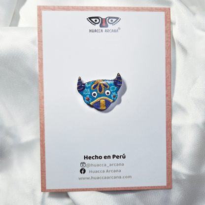 Torito Pin